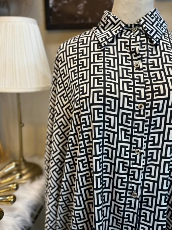 Skylar Baggy Batwing Blouse 2