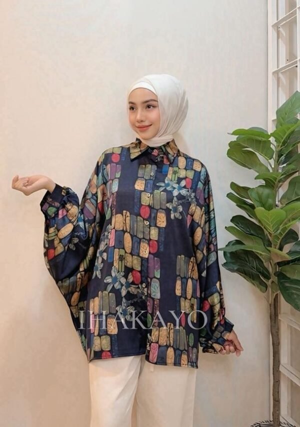 Skylar Baggy Batwing Blouse